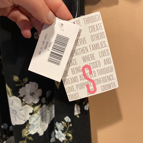 NWT unicorn Carly - Picture 4 of 4